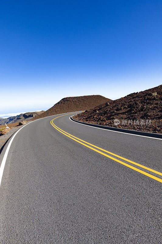 通往哈雷阿卡拉火山峰的路，毛伊岛，夏威夷群岛