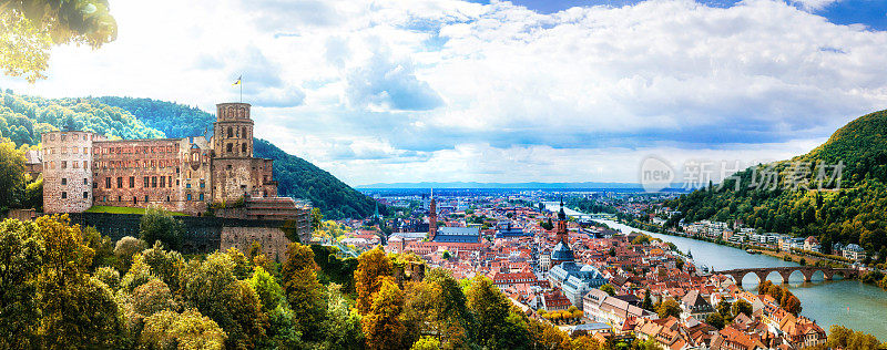 美丽的中世纪小镇海德堡全景，德国