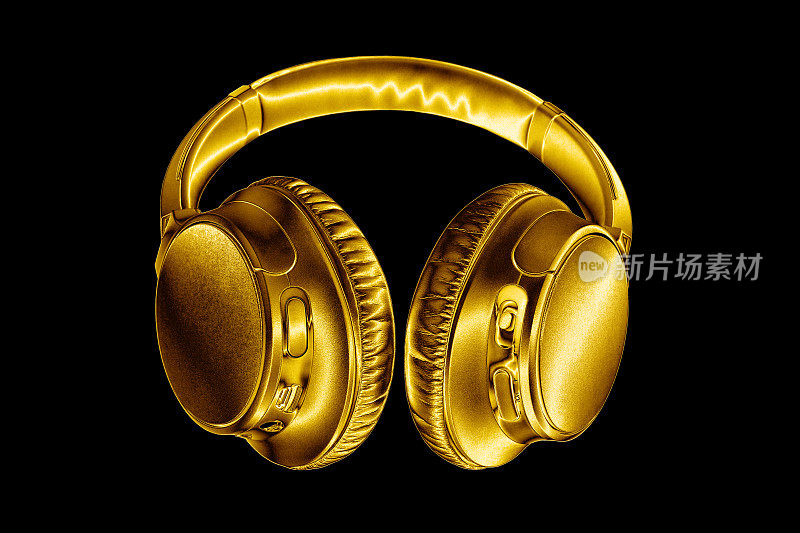 金色闪亮的无线耳机，黑色背景隔离近景，豪华金色金属蓝牙耳机，现代高端wi-fi黄色耳机，音频音乐符号，立体声电子音响标志