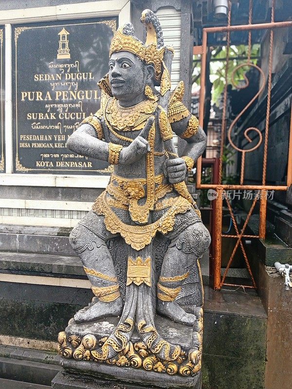 巴厘岛传统雕塑