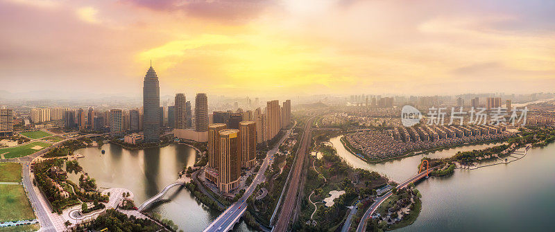 航拍浙江绍兴的城市建筑景观和天际线