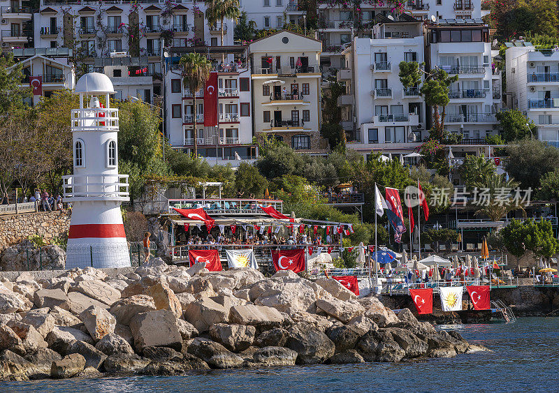 土耳其安塔利亚卡斯(Kaş)区的传统共和国日庆祝活动