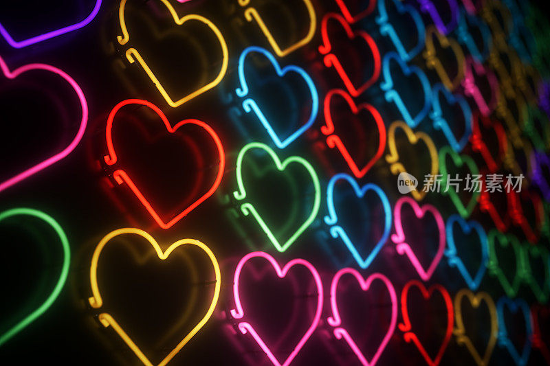 发光3D渲染彩色霓虹灯心脏标志在黑色背景