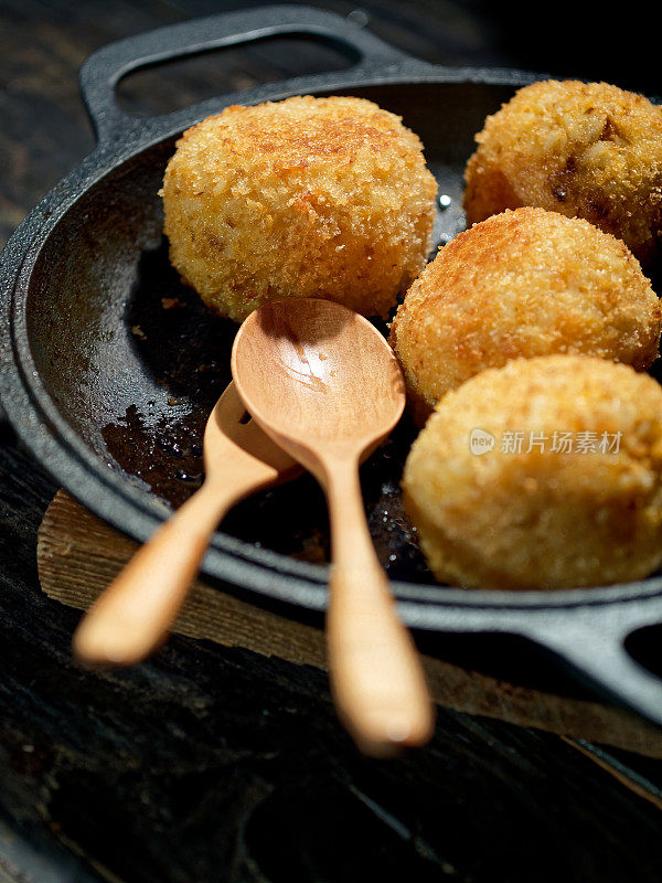 自制素食兰西尼(意式调味饭球)