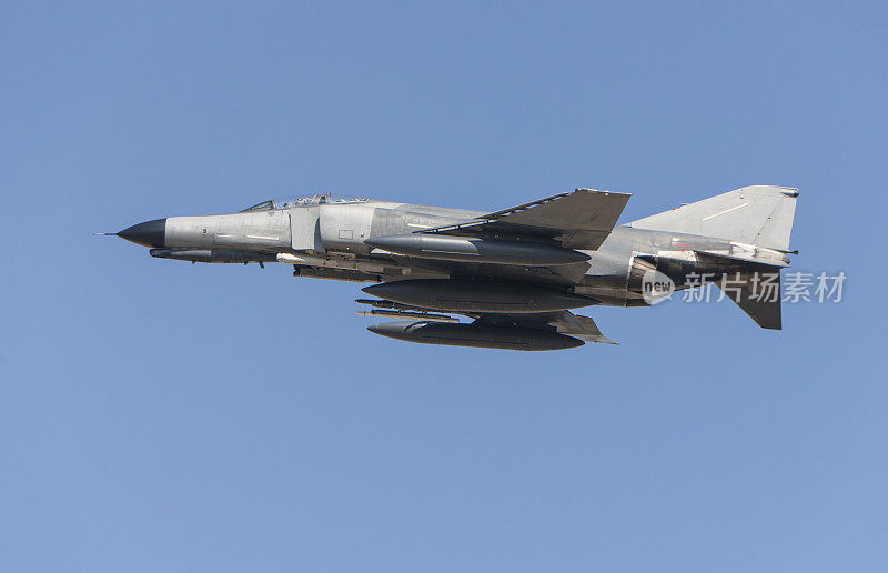F-4幻影战斗机在飞行