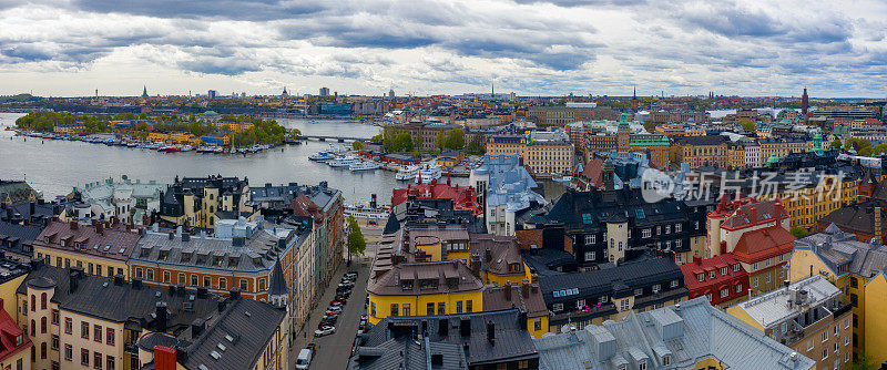 从空中俯瞰斯德哥尔摩的公寓楼。Strandvagen。冰岛北欧博物馆