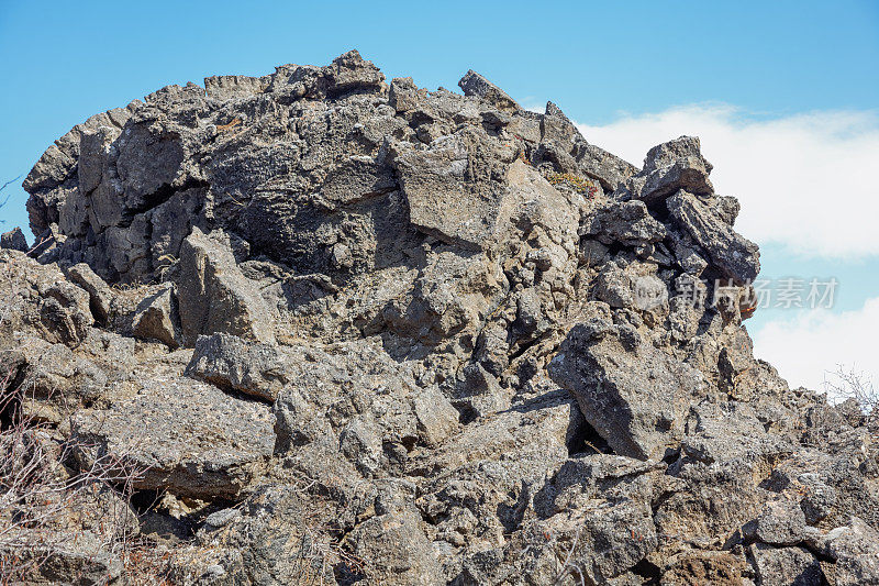 Dimmuborgir——冰岛著名的风景