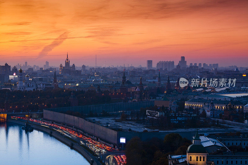 日落时分的莫斯科城市景观