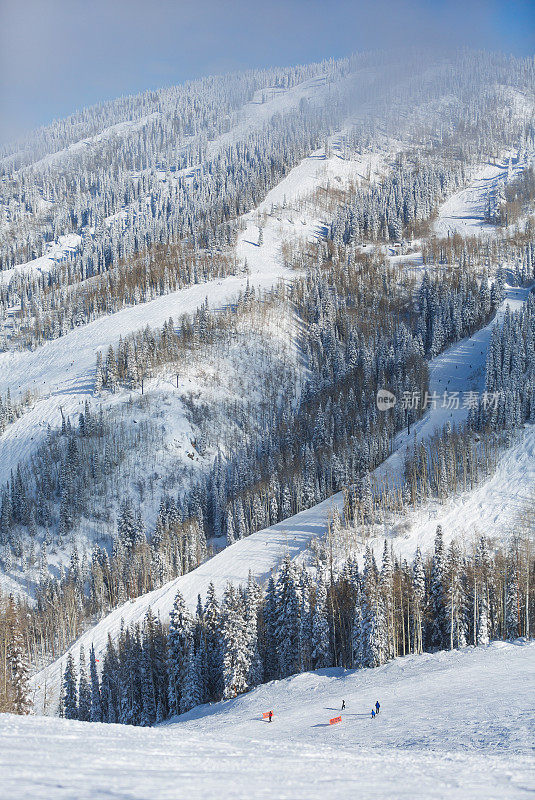 山滑雪胜地