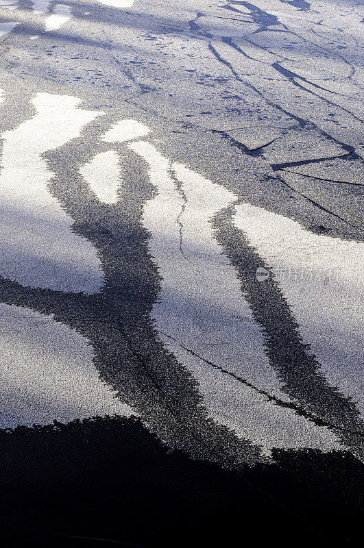 冷湖冰