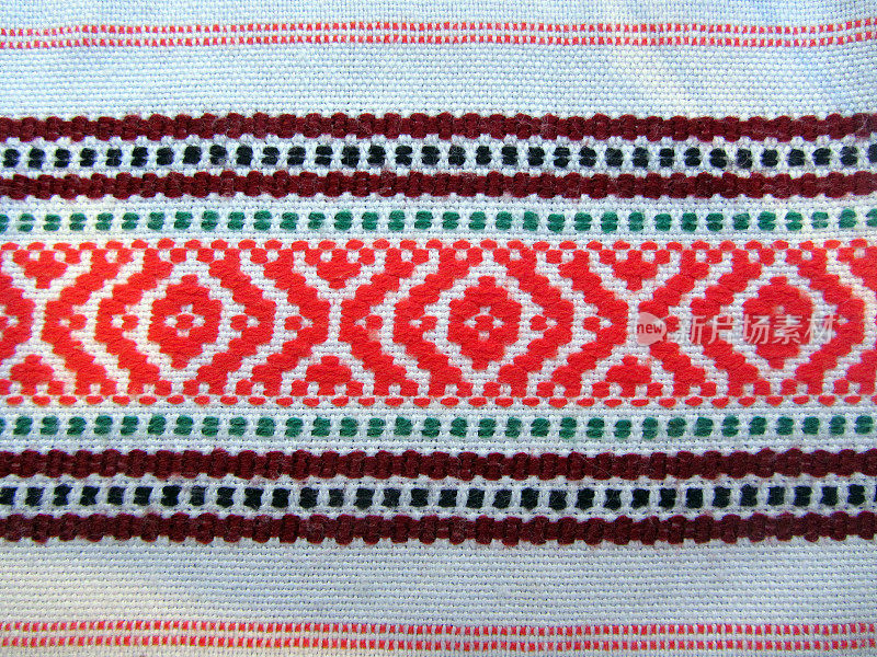 装饰在传统的东欧民族传统织物上