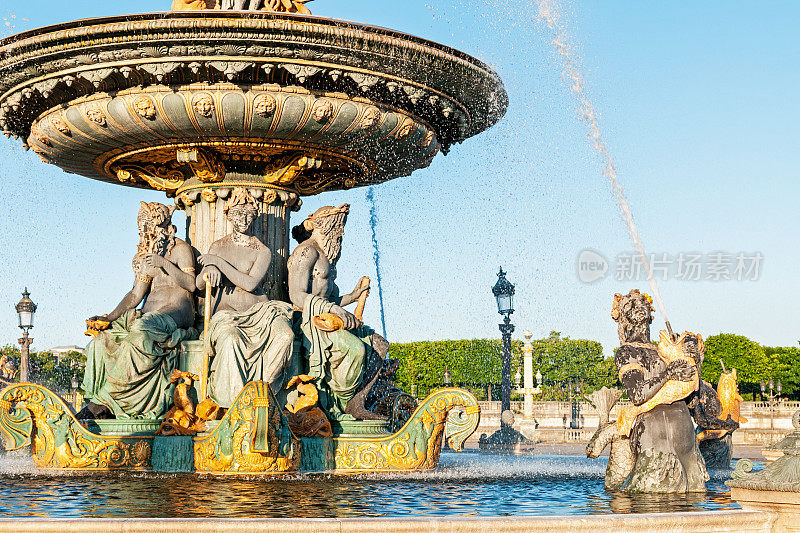 巴黎:海洋喷泉，协和广场