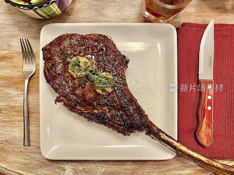 Tomahawk牛排晚餐