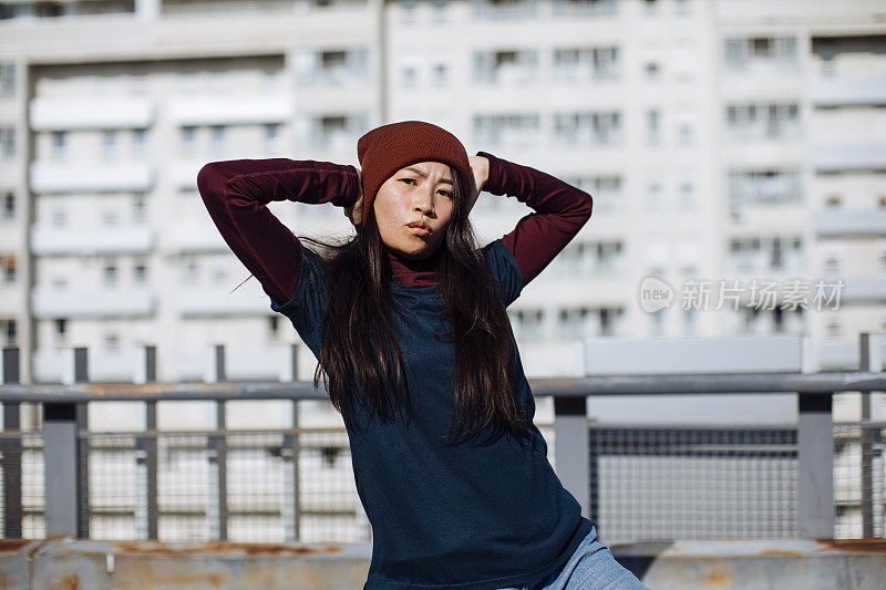 霹雳舞亚洲女孩