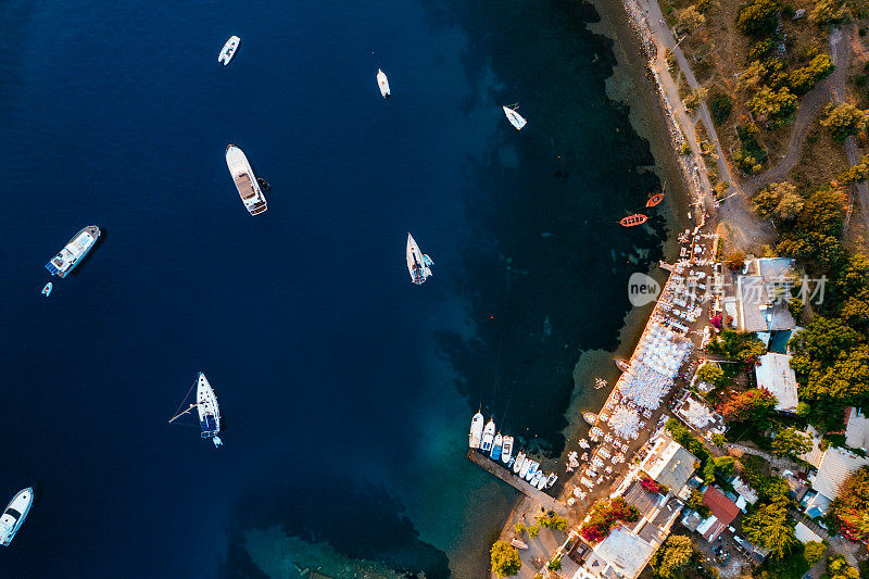 鸟瞰图Gümüşlük海湾在Bodrum土耳其