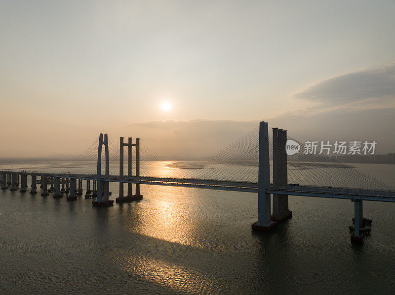 海湾大桥日落