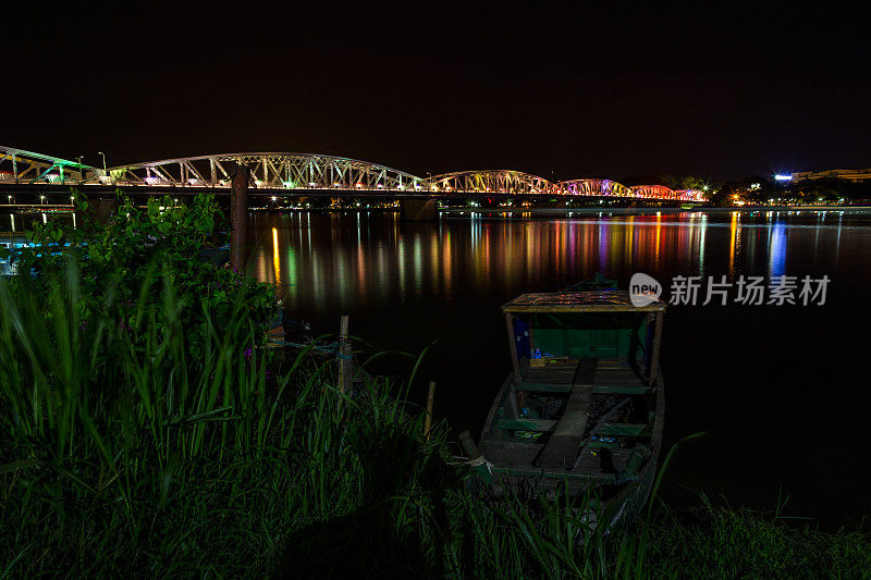 越南顺化市庄田桥