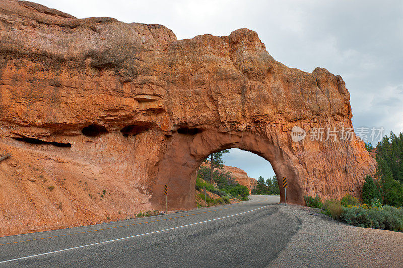 红峡谷国家公园犹他州公路隧道