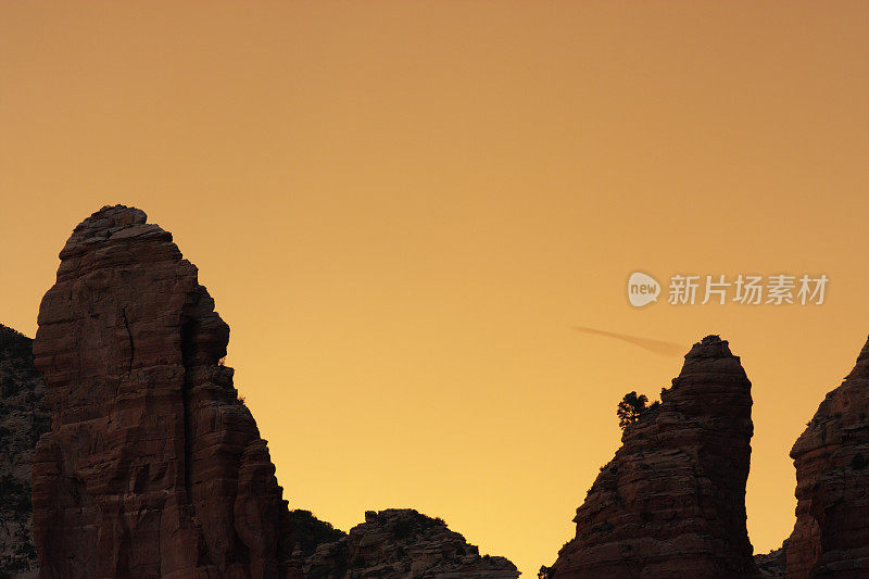 日落天空塞多纳峡谷胡都岭