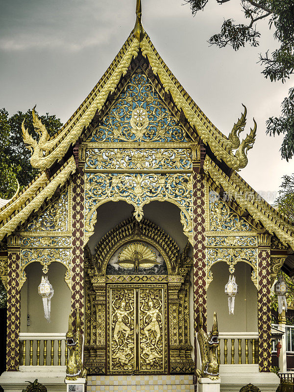 泰国普拉塔多伊苏特普寺