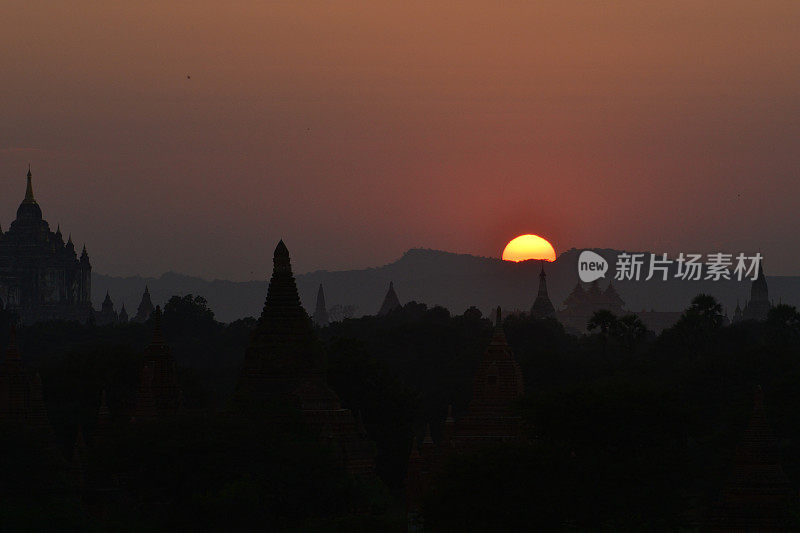缅甸蒲甘的日落