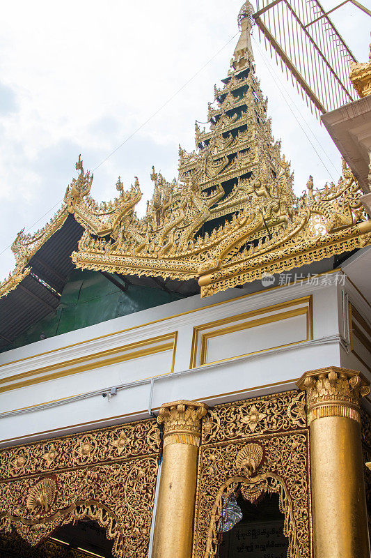 缅甸:曼德勒的马哈穆尼佛寺