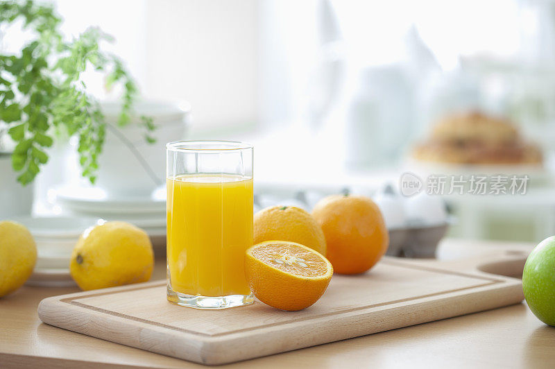 柳橙与柳橙汁