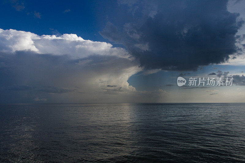 迈尔斯堡海滩暴雨漏斗