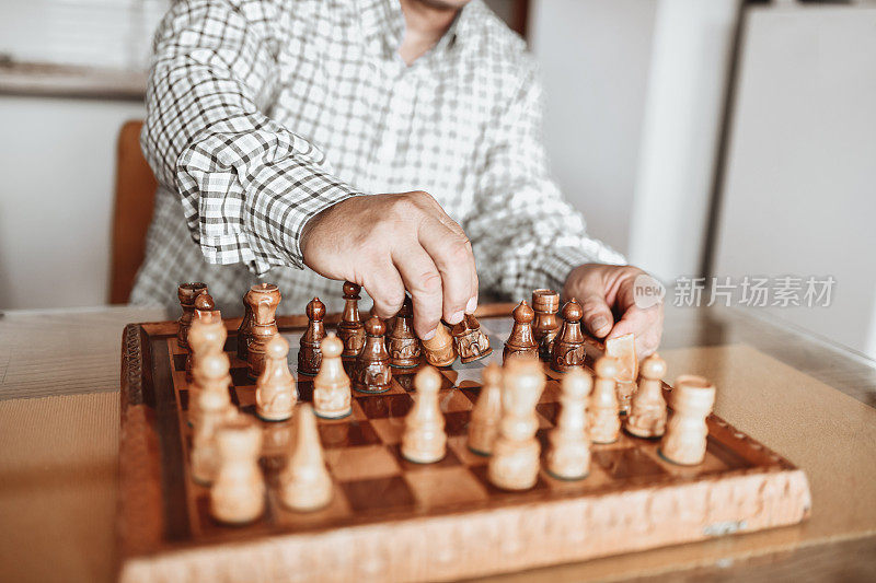 中年棋手学习新的棋法