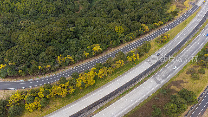 高速公路鸟瞰图