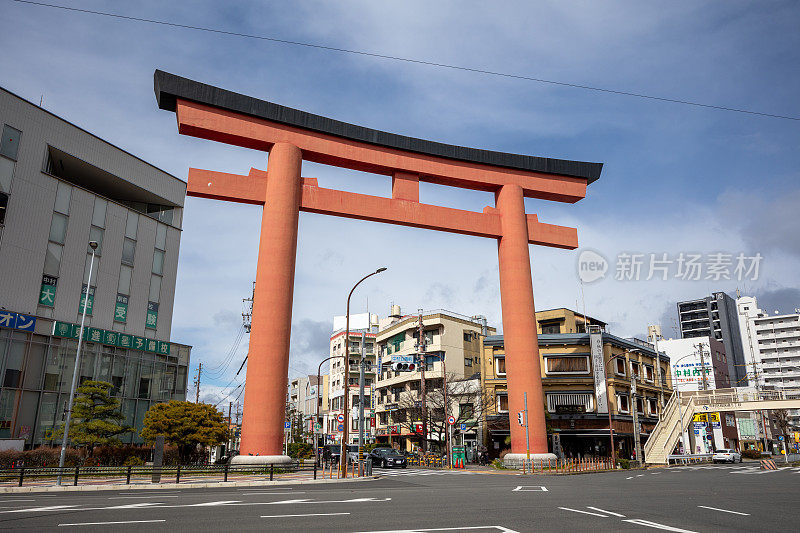 日本爱知县名古屋巨大的鸟居门