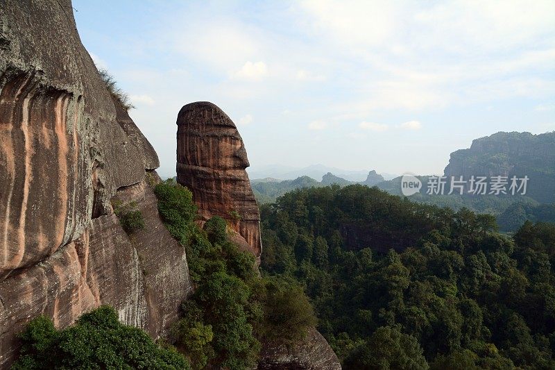 中国广东省丹霞山阳原石