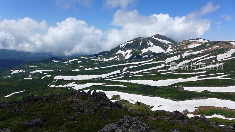 前往日本北海道伯kundake山的路线(北海道百佳山)