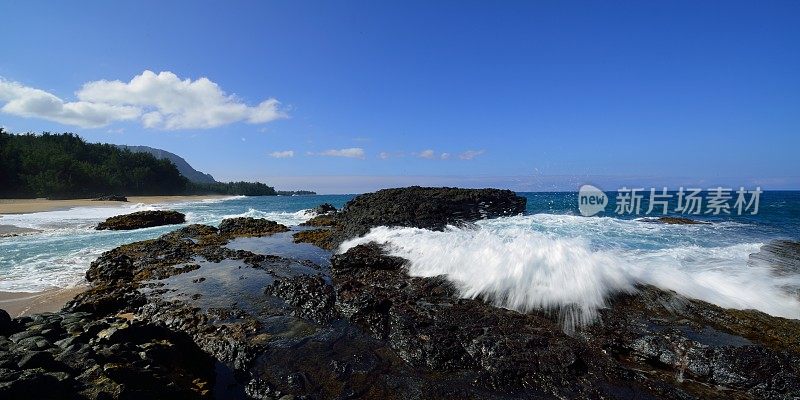 夏威夷考艾岛的卢马海海滩