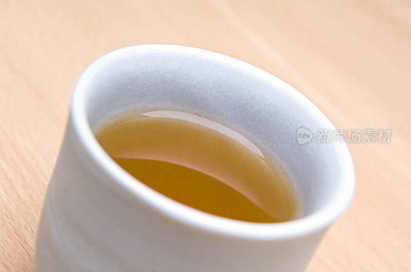 一杯绿茶