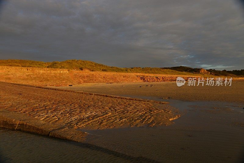 英国泽西岛圣图安湾