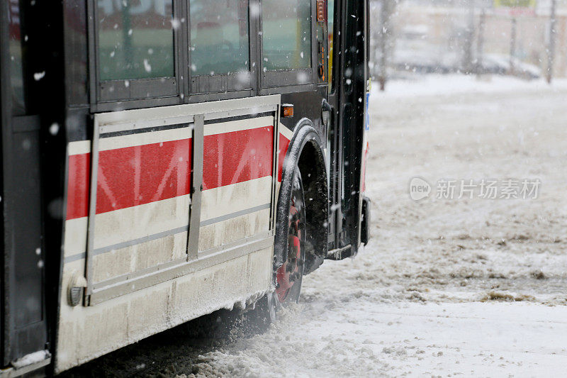 雪堆