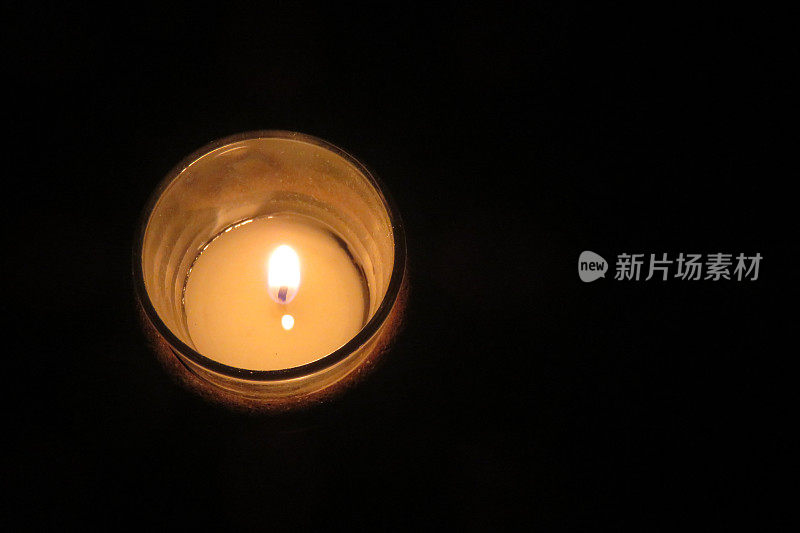 悼念的蜡烛