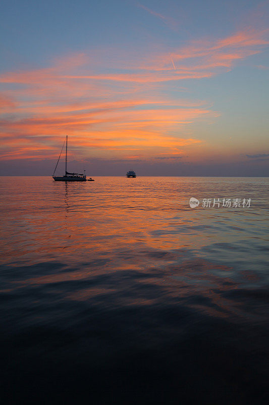 平静的海上