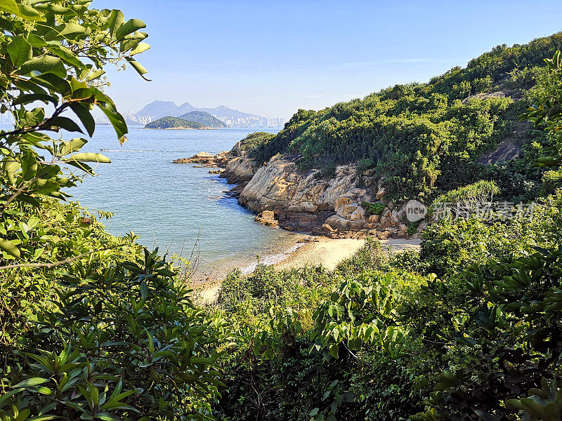 香港坪洲的热带丛林和海景