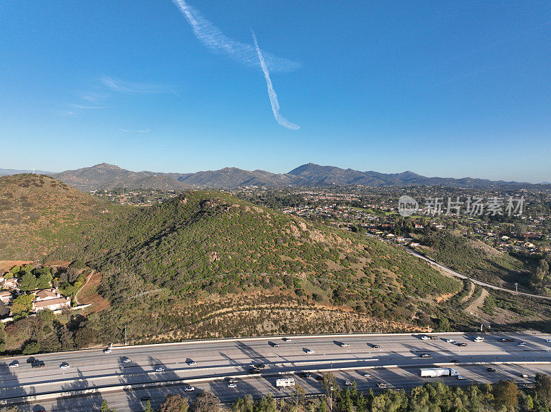 15号州际公路的鸟瞰图。加州圣地亚哥
