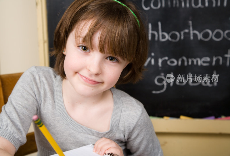 小学的女孩