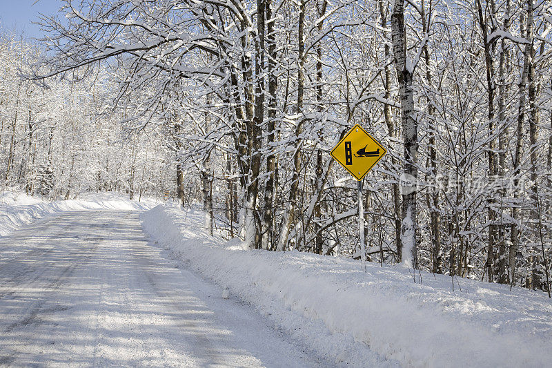 雪地穿越