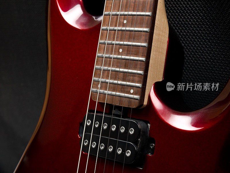 红色的吉他