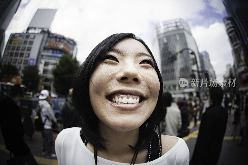 在东京的日本女人