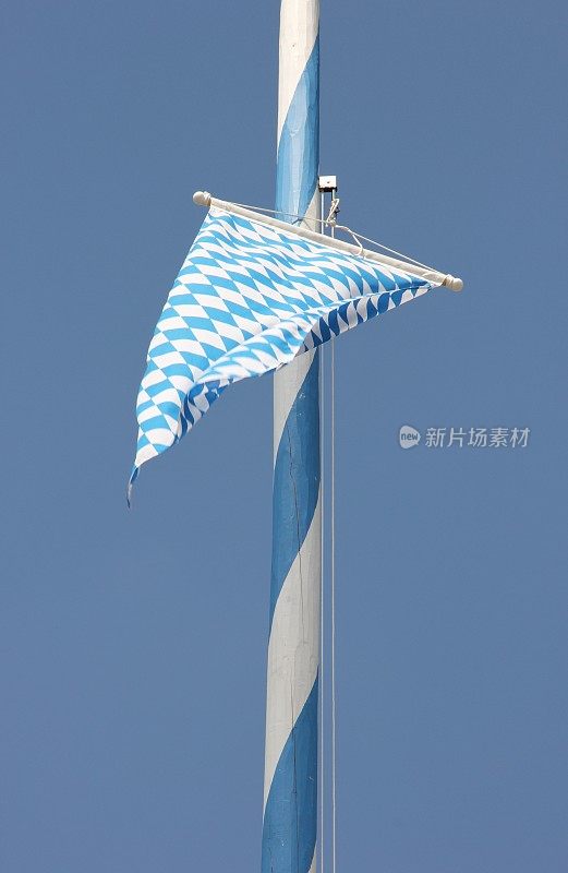 五月柱和巴伐利亚旗