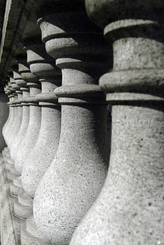 花岗岩栏杆柱子与深度的领域