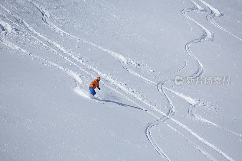 寒假，粉雪滑雪