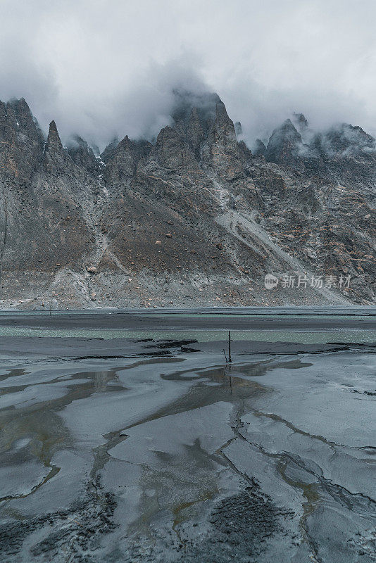 巴基斯坦北部的雪山风景