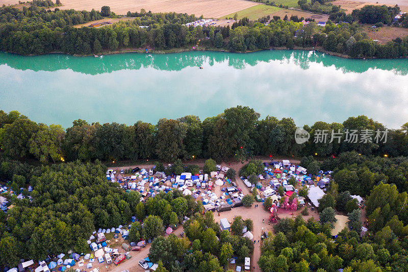 加尔比茨湖上加尔比茨节的营地，加尔比茨，波兰